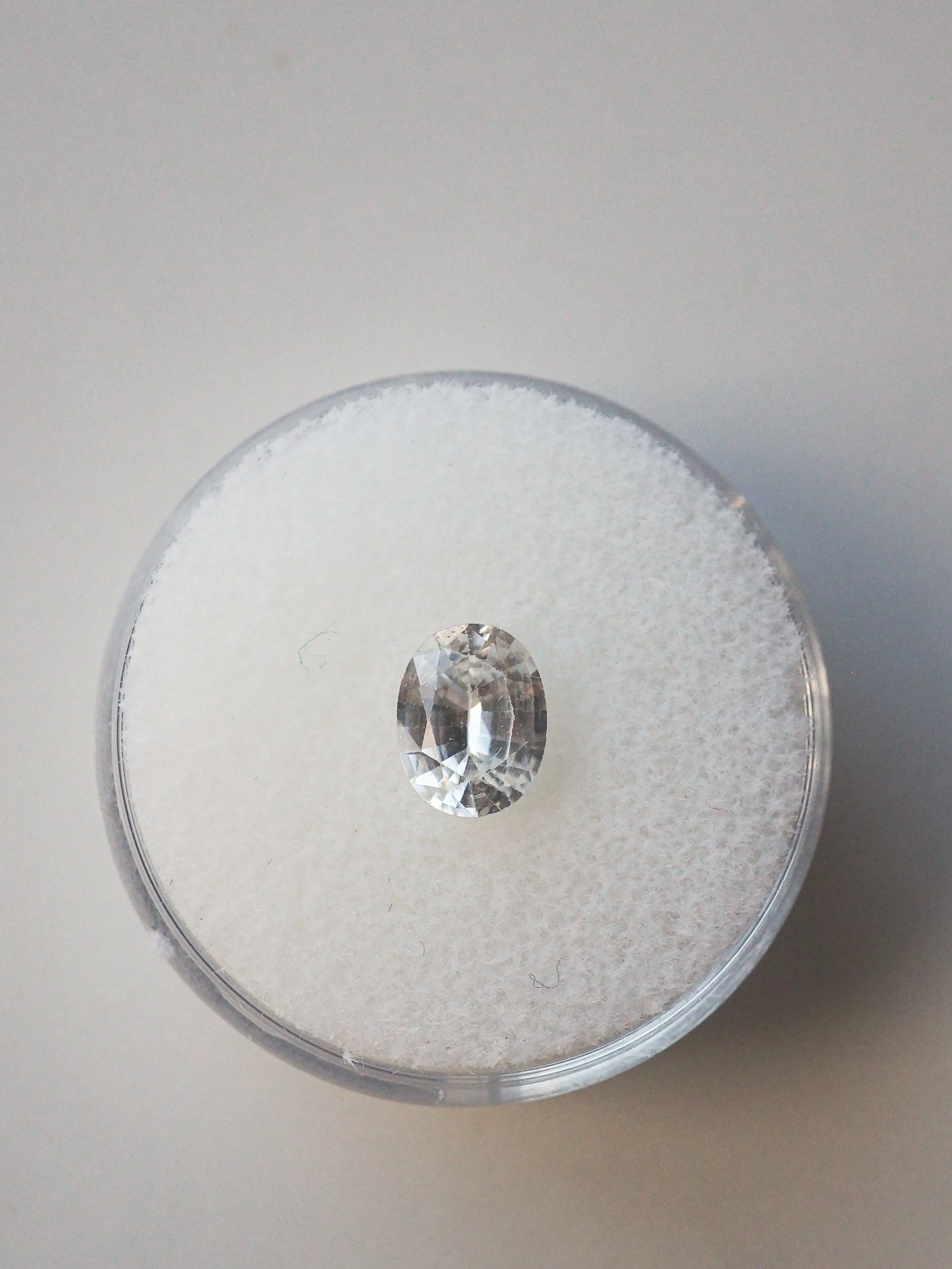 1.45 CT OVAL WHITE SAPPHIRE