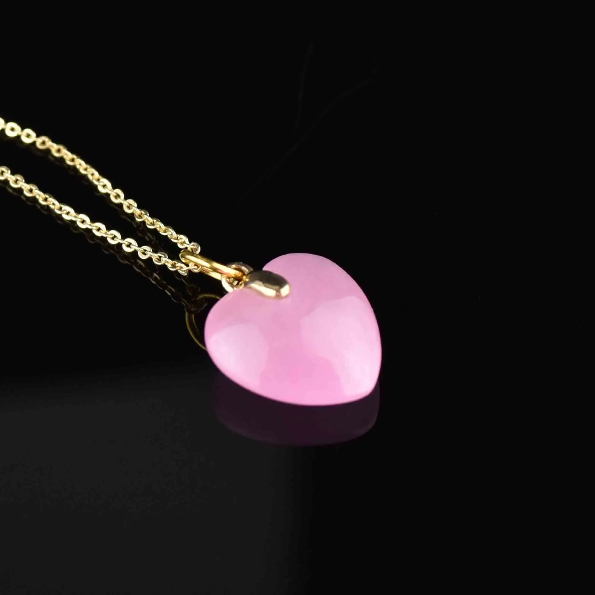 14K Gold Pink Jade Heart Pendant Necklace