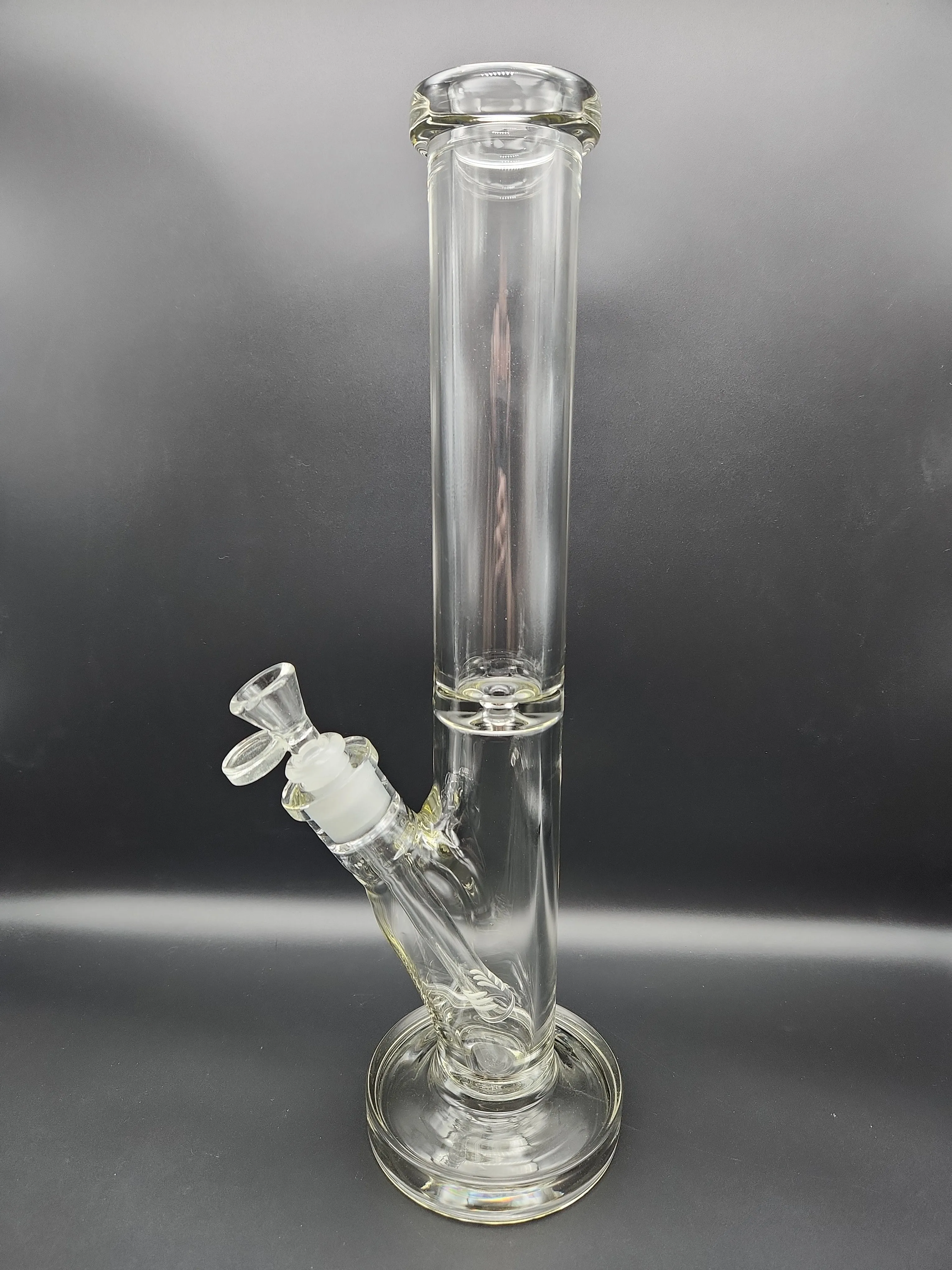 16 Classic 9mm Thick Straight Tube Bong