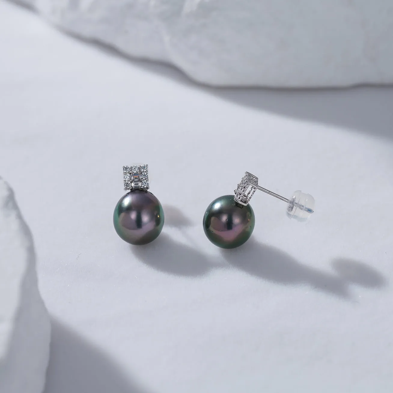 18K Solid Gold Tahitian Pearl Earrings KE00096