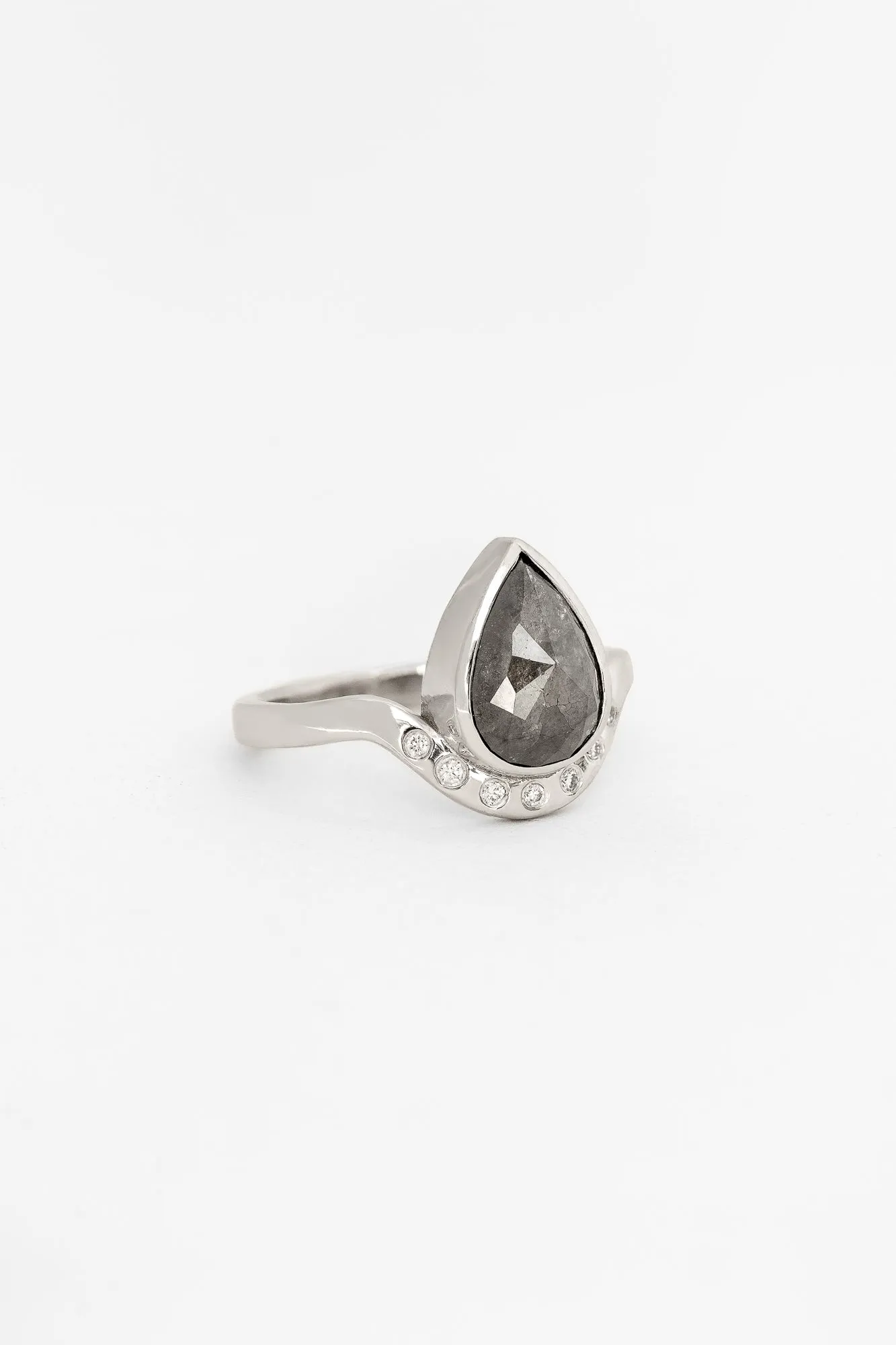 Aerie Ring with 2.10ct Salt and Pepper Diamond