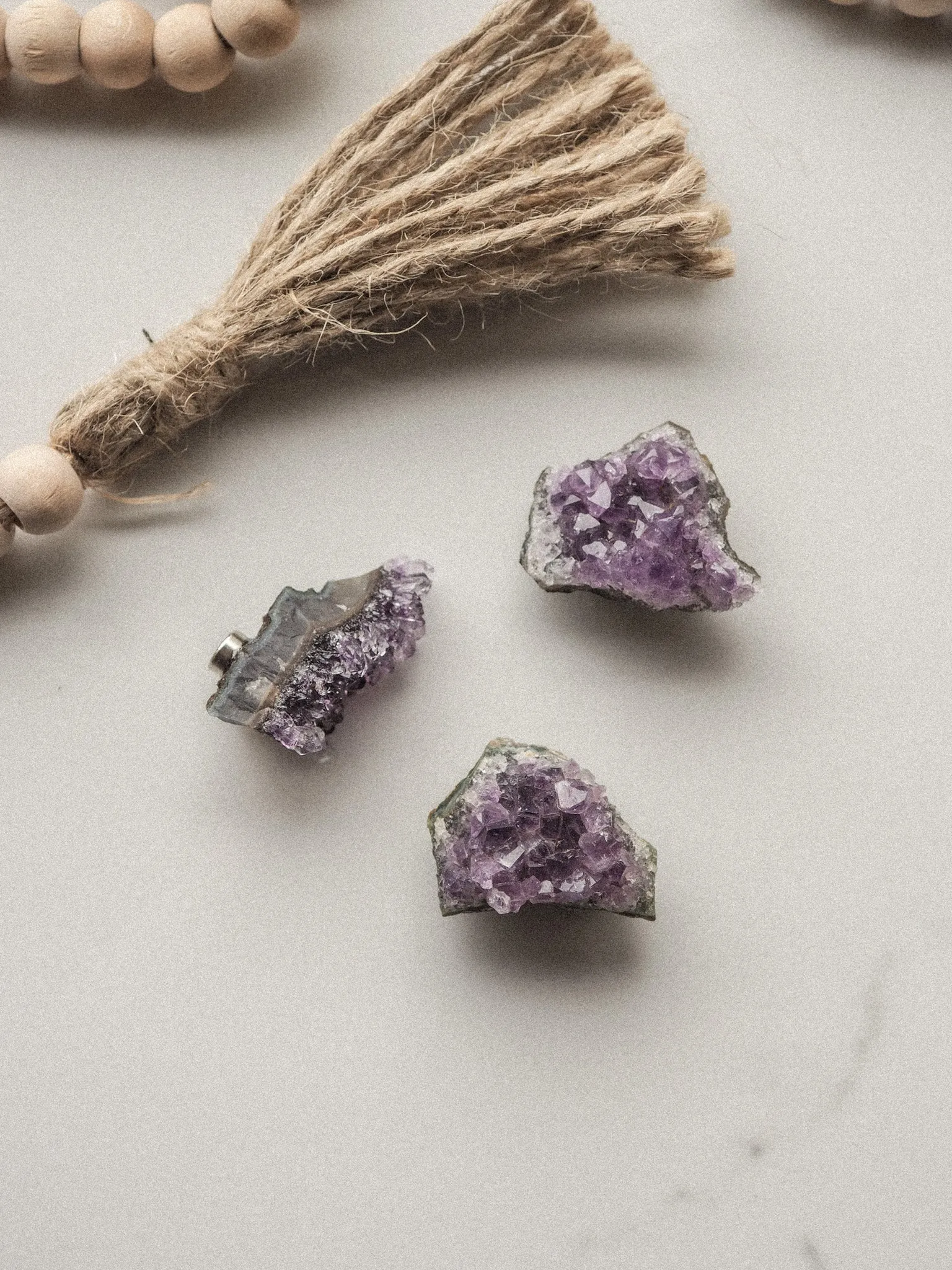 AMETHYST CLUSTER MAGNET