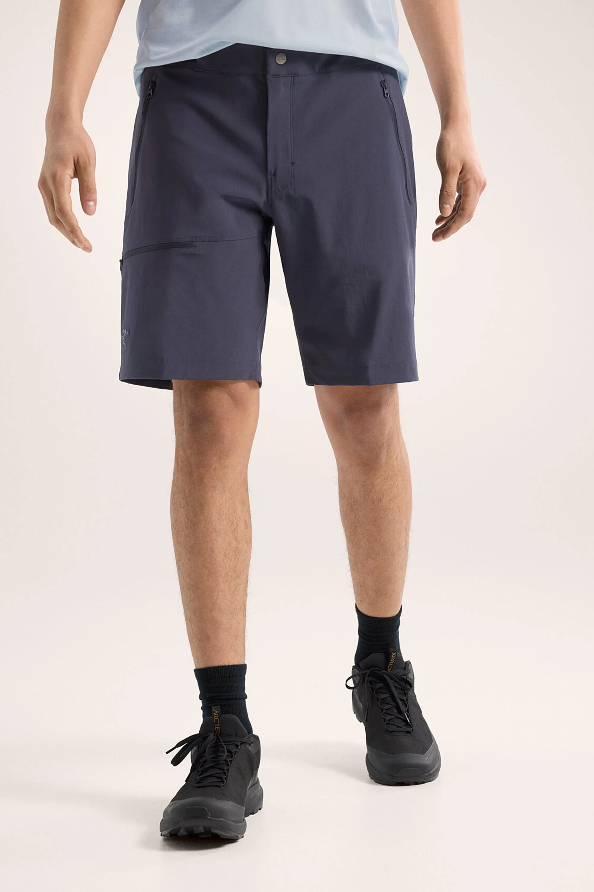 Arc'teryx Men's Gamma Lightweight Short 9 in Black Sapphire