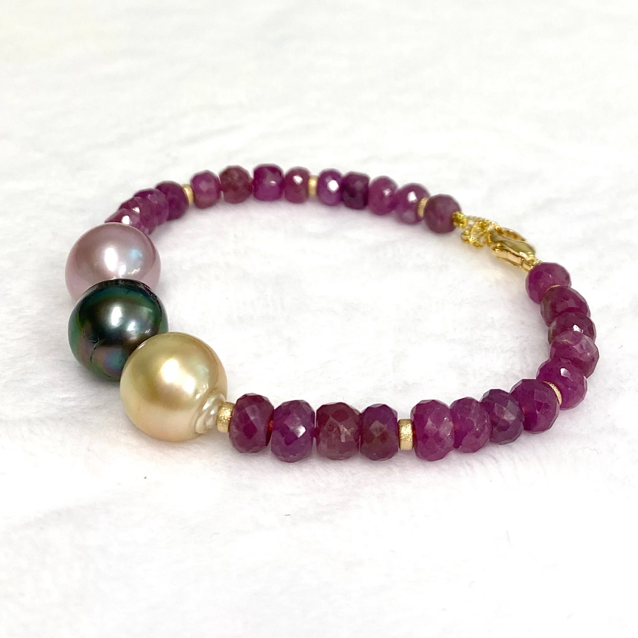 Bracelet MAYRA - mystic pink sapphire (B512)