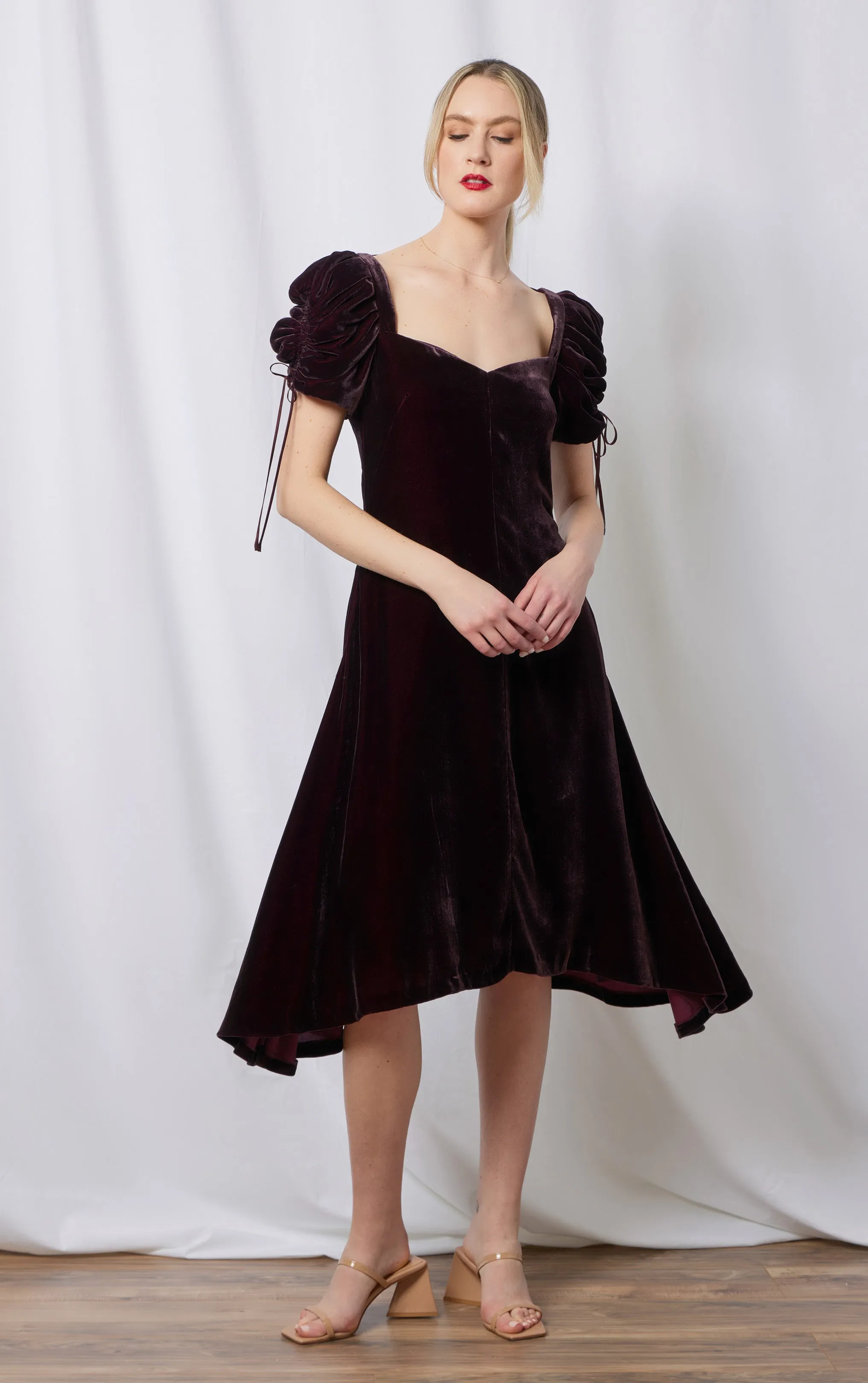 Emma Velvet Dress - Bordeaux