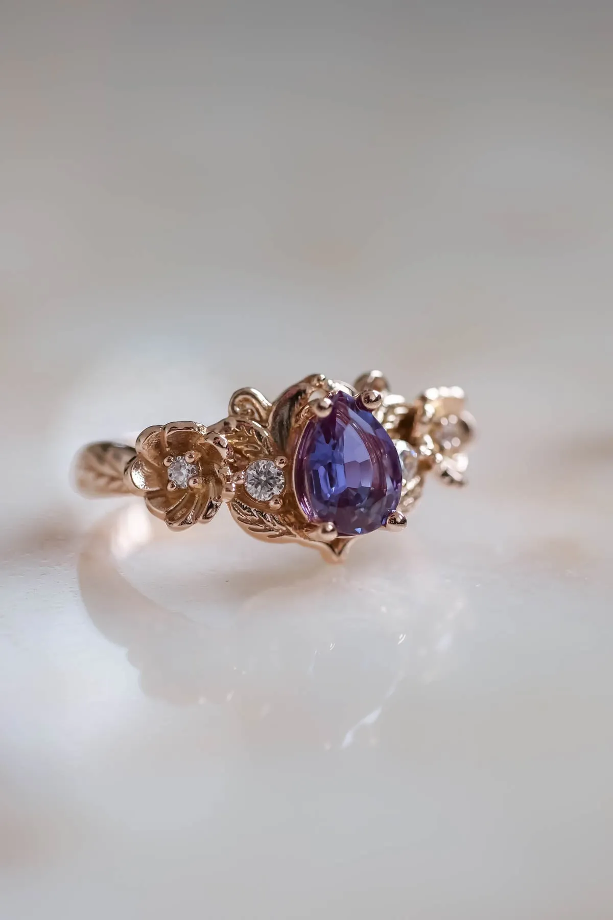 Engagement ring with pear cut alexandrite in rose gold / Adelina