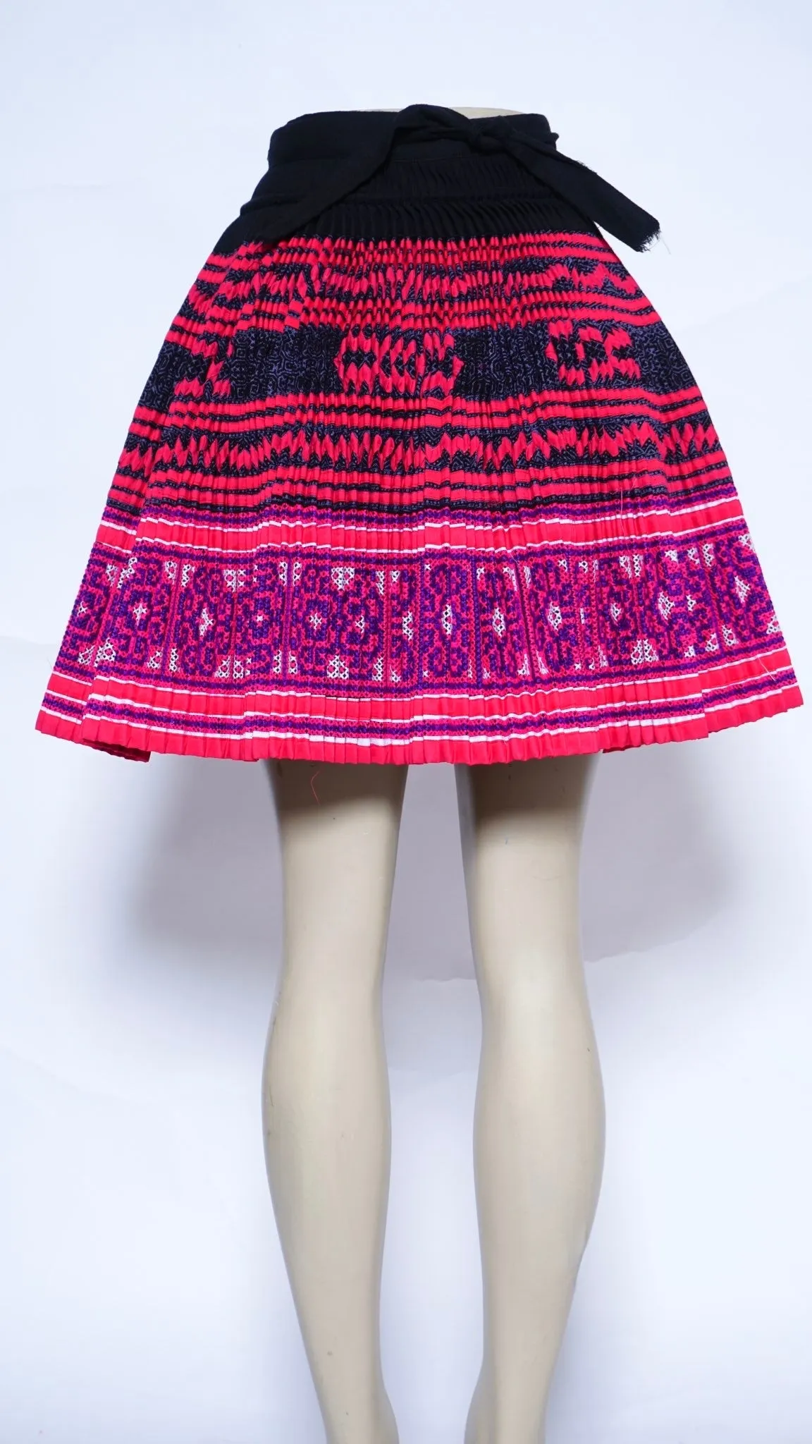 Hill Tribe Handmade Wrapped Skirt (40x20)