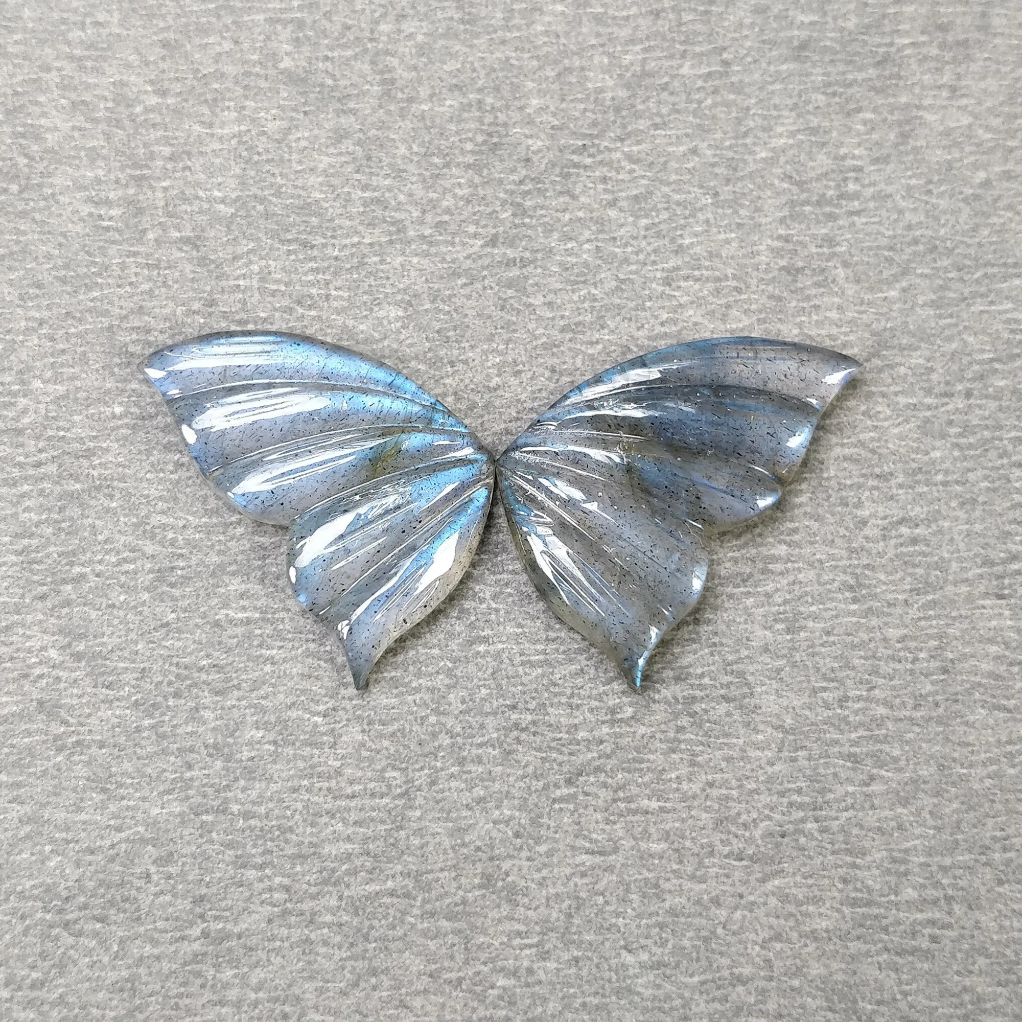 LABRADORITE Gemstone Carving : 10.00cts Natural Untreated Unheated Labradorite Gemstone Hand Carved Butterfly 28*12mm Pair (With Video)