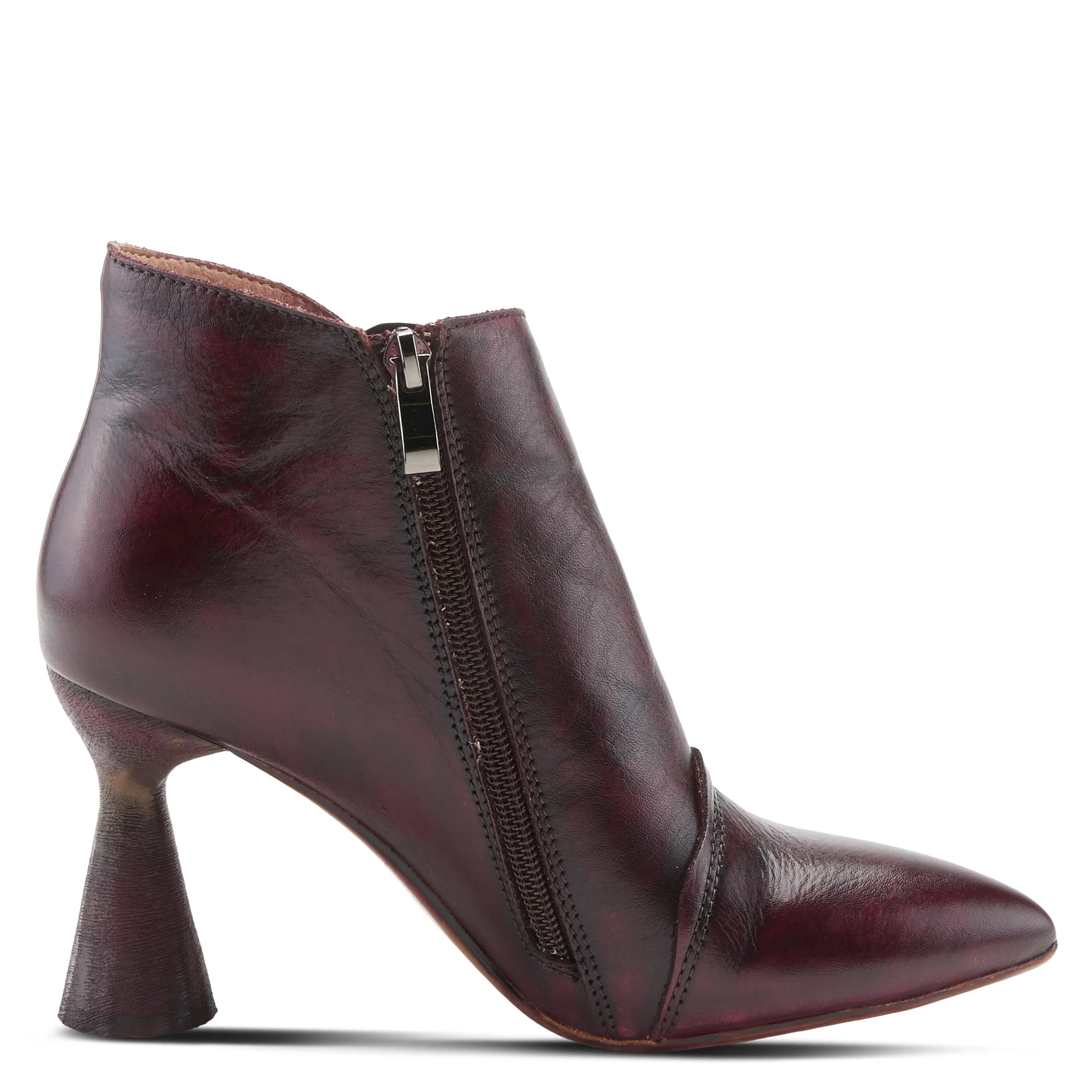 L`ARTISTE COSMOPOLITAN BOOTIES