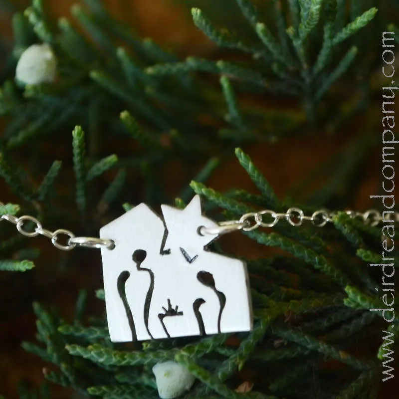 Nativity Necklace in Sterling Silver