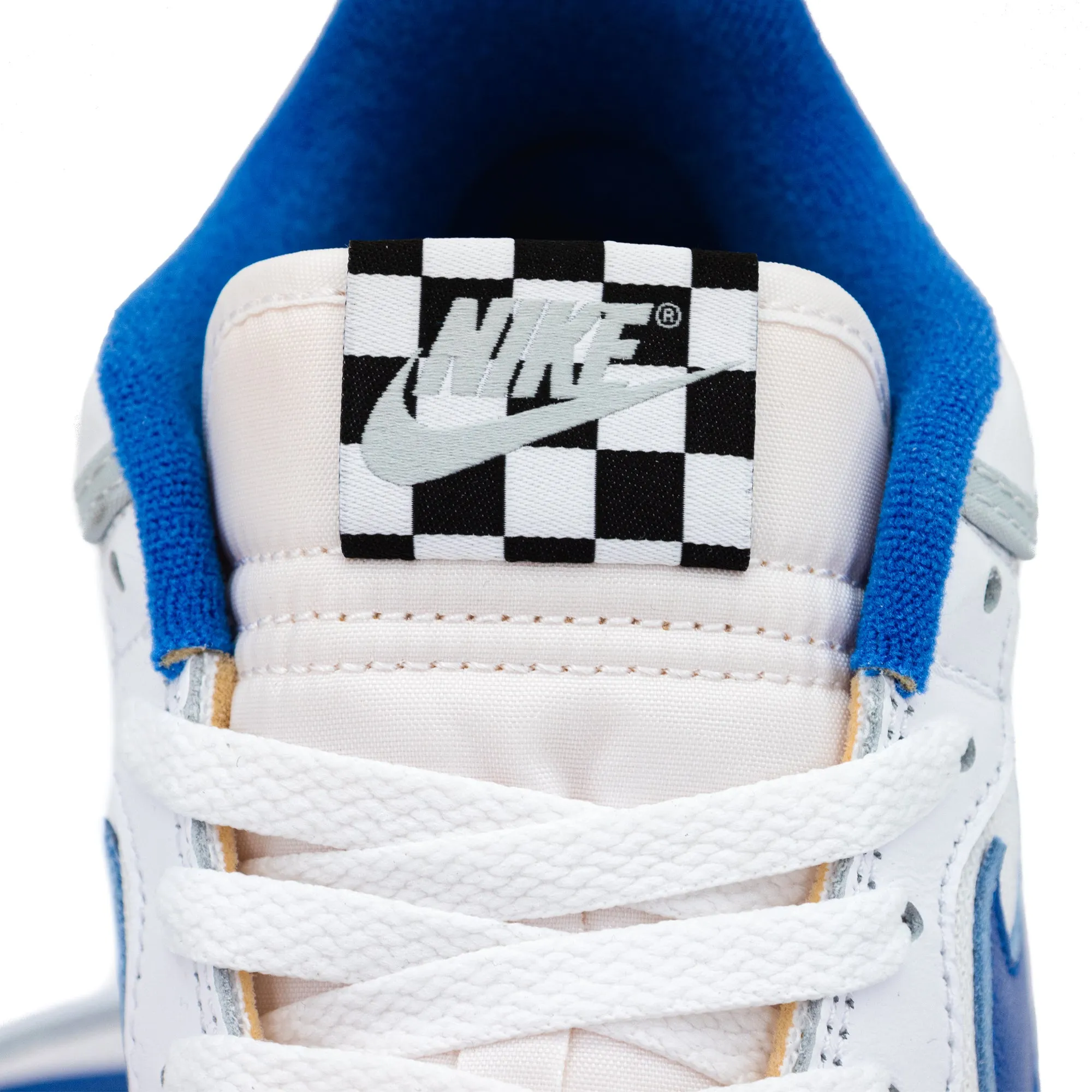 Nike Attack "Game Royal" FB1447-100