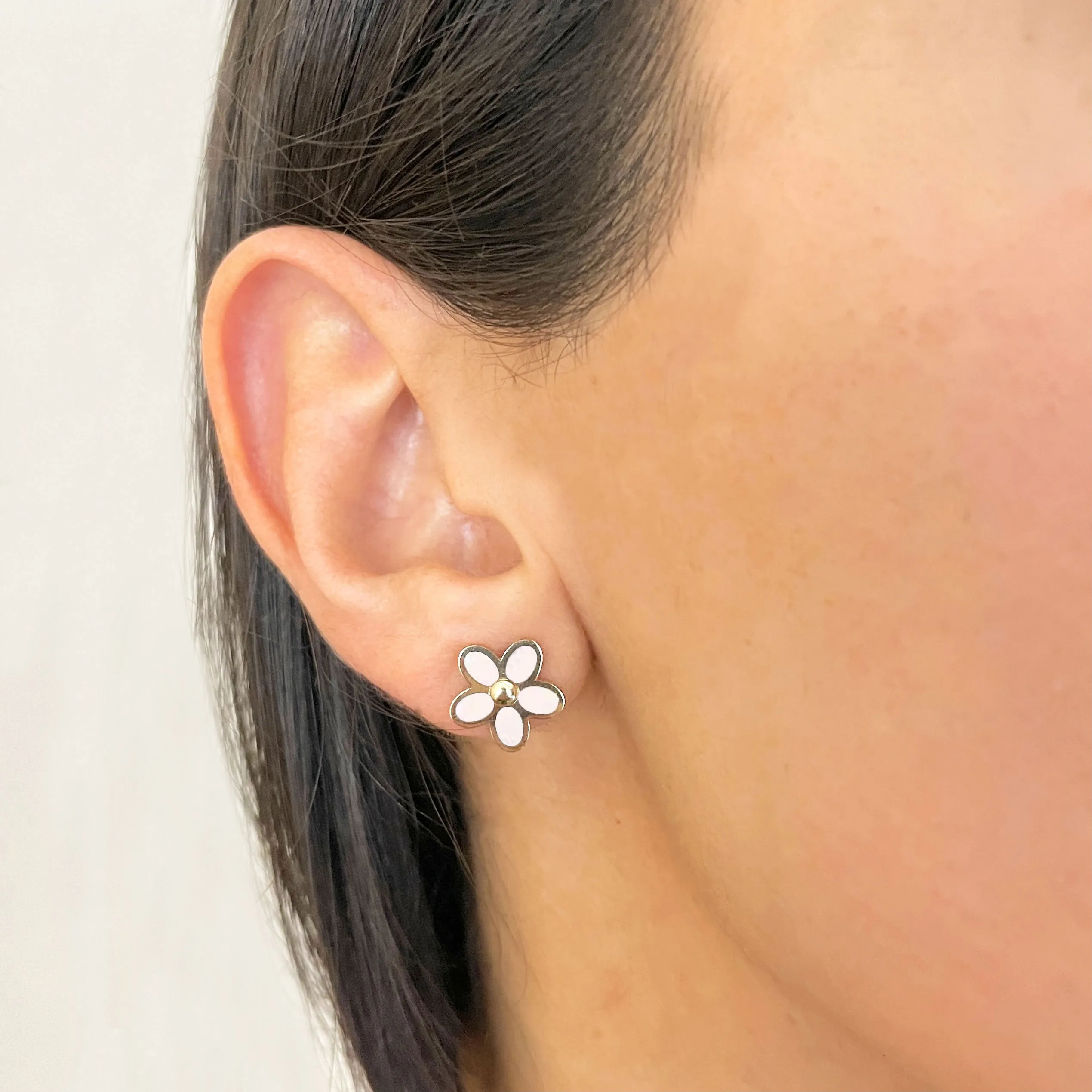 Pink Pearl Flower Stud Earrings