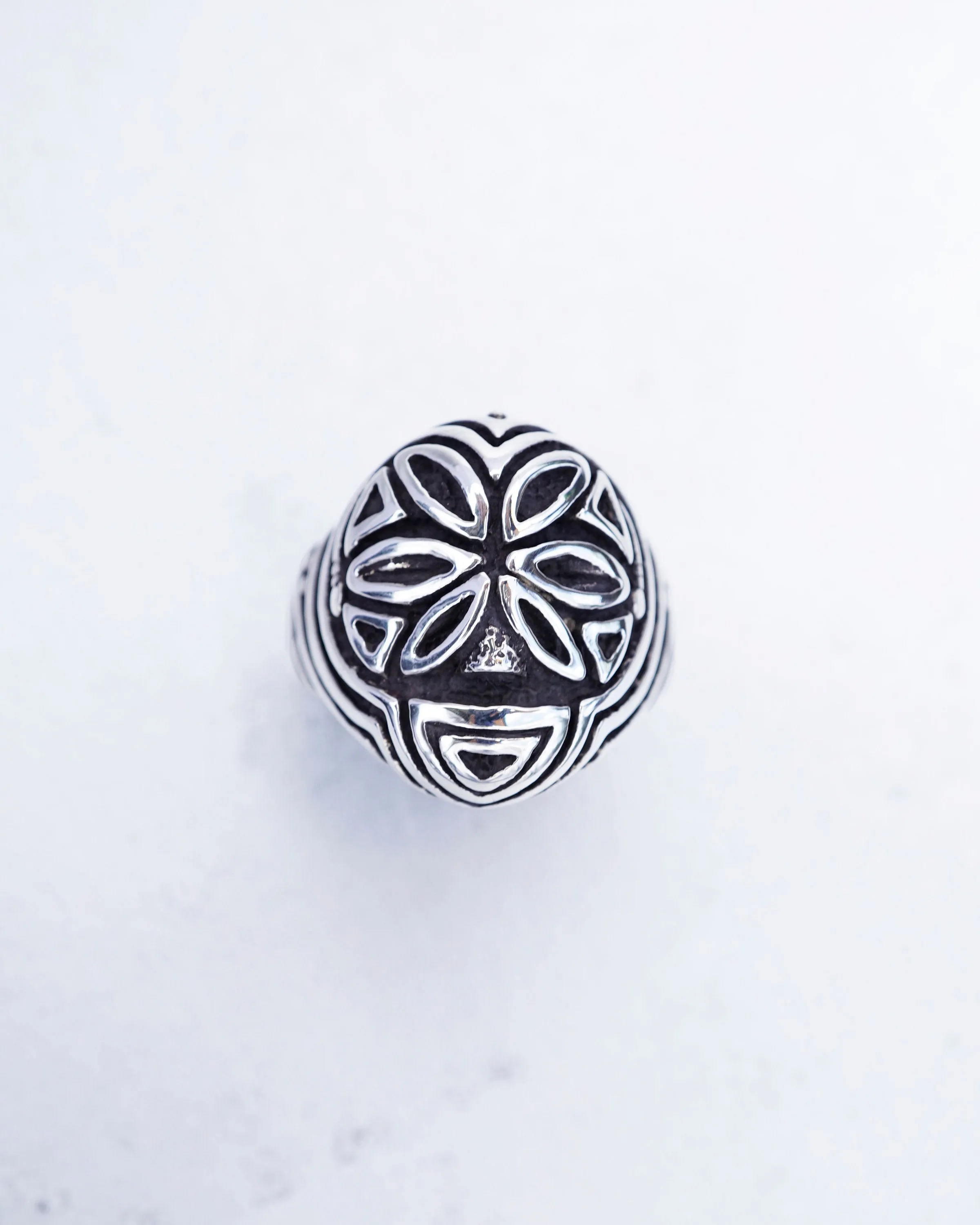 READY TO SHIP of Statement ring FLOWER FACE SIZE 8 1/4 US (18 1/2 UA)